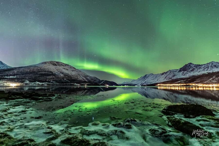 Tromsø: Northern Lights Chase with Expert Guides & Photos - Group size, comfort, and the feel of the evening