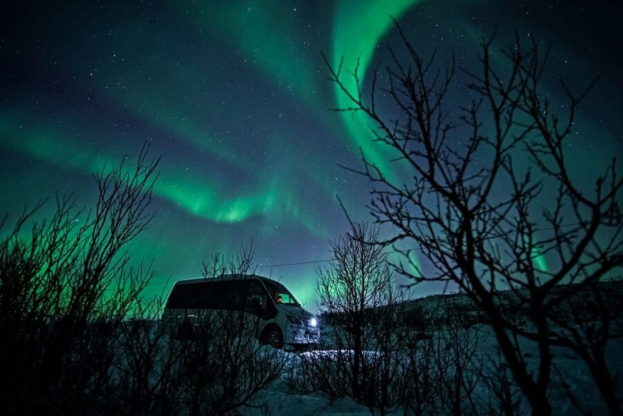 Tromsø: Northern Lights Chase with Photos and Bodysuits - The risk of seeing nothing