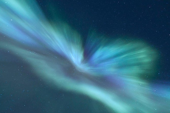 Tromso Northern Lights Minibus Chase Small Group Tour with Photos - The campfire, food, and waiting time