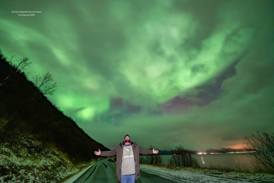 Tromsø: Northern Lights Tour w/Photo, Suits and Local Guide - Why this Tromsø aurora chase is different