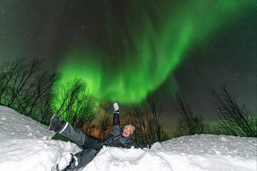 Tromsø: Northern Lights Tour w/Photo, Suits and Local Guide - Warm suits and staying comfortable outside