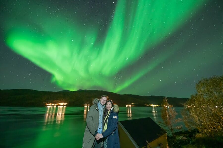 Tromsø: Northern Lights Tour w/Photo, Suits and Local Guide - The photo value at $188 per person
