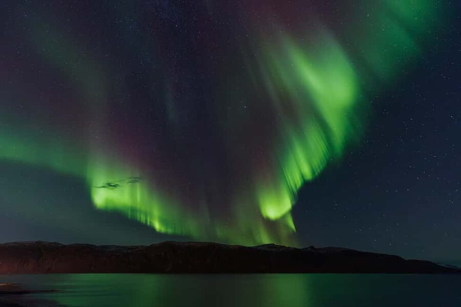 Tromsø: Northern Lights Tour with Local Stories & Photos - Meeting point, cancellation, and practical details