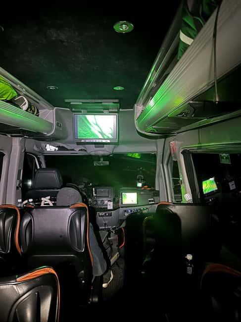Tromsø: Northern Lights Tour with Photos, Hot Meal & Drinks - Who will enjoy this tour most?