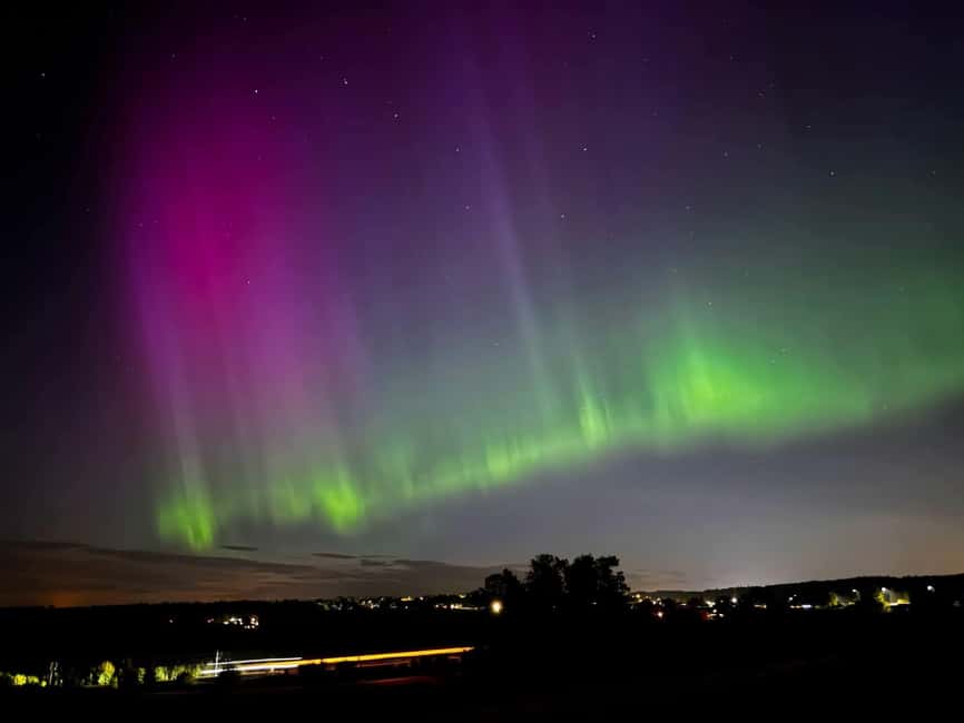 Tromsø: Northern Lights Tour with Photos & Snacks - Tarik and the human side of the tour