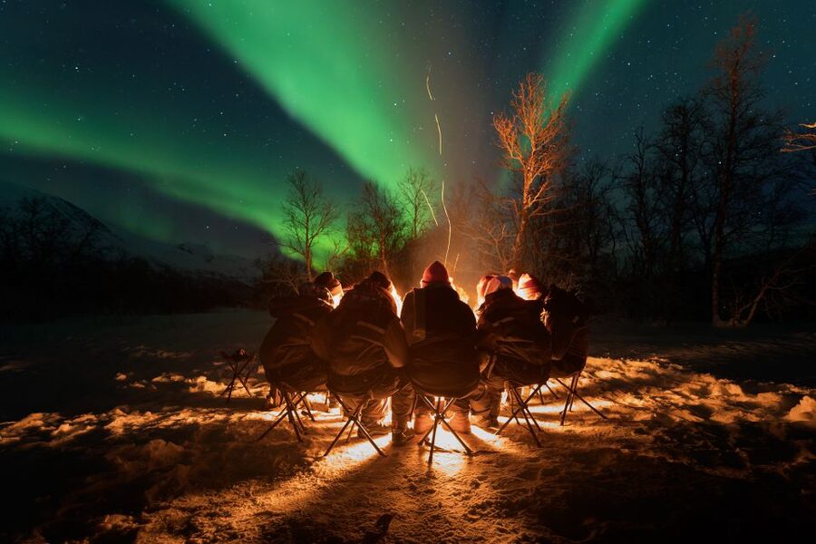 Tromsø: Northern Lights Trip with Campfire and Snacks - Leaving Tromsø for the aurora chase
