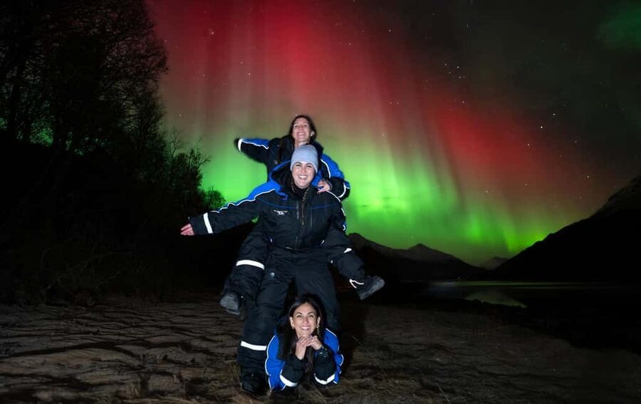 Tromsø: Premium Northern Lights Chase with Free Photos - Key points to know before you book