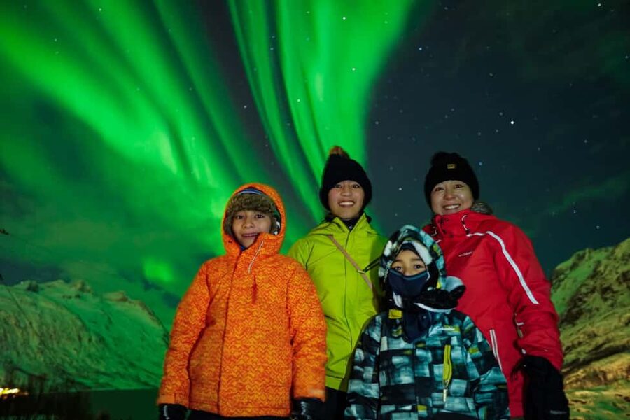 Tromsø: Unlimited Northern Lights Chase Across Borders - From Tromsø pickup to the first sky check