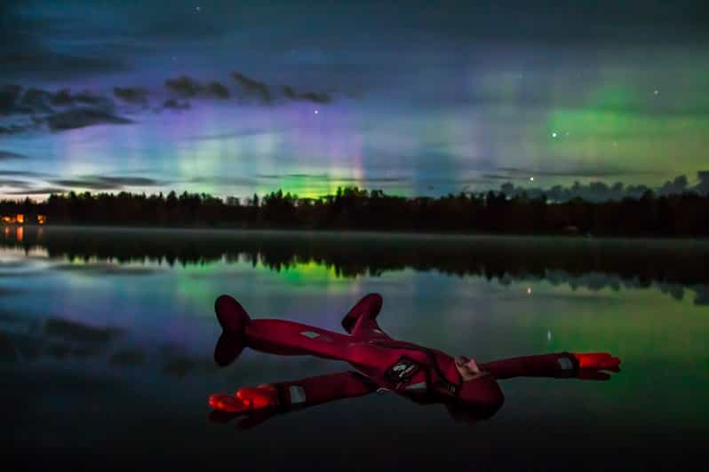 Ylläs: Northern Lights Ice-Floating Experience with Transfer - Practical tips for a smoother evening